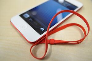 iPod touch用のネックストラップは何故無いのか？