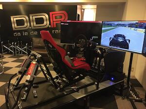 D.D.R 名古屋SAKAE でレーシングシミュレーターに乗ってきました
