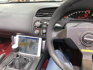 S2000 に iPad mini はピッタリはまる