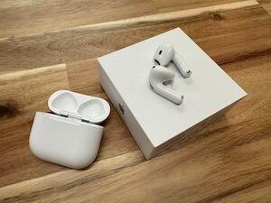 5年ぶりに AirPods 4 に買い替えた