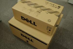 Vostro Desktop 200ST が届きました。