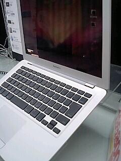 MacBook Airに会ってきました