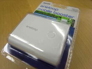iphoneのお供に eneloop mobile booster を買いました