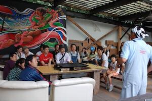 ハートランド・朝霧で酪農体験 ( WCAN:P )