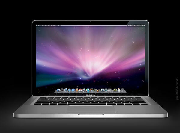 さて今晩はMacBookが出る日です