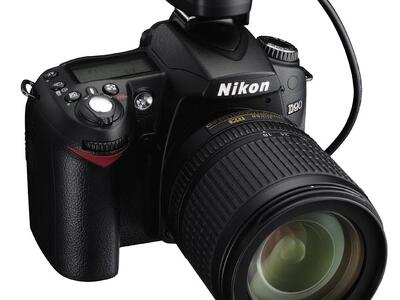 D90が来ましたので次はGPSかな