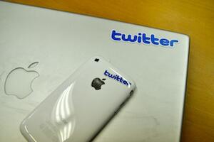 twitterのステッカーをもらいました