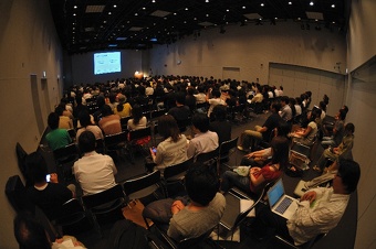 270人の参加者