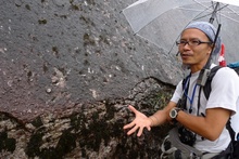 花崗岩と正長石の話をする“なんなん”