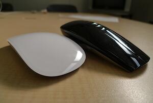 Magic Mouse が来ましたが、MX Air を使う事に